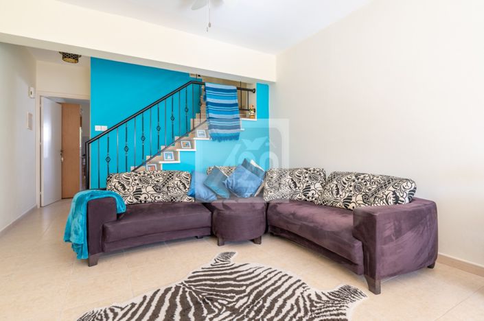 Image No.10-2 Bed Townhouse for sale