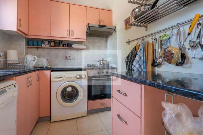 Image No.20-2 Bed Villa for sale