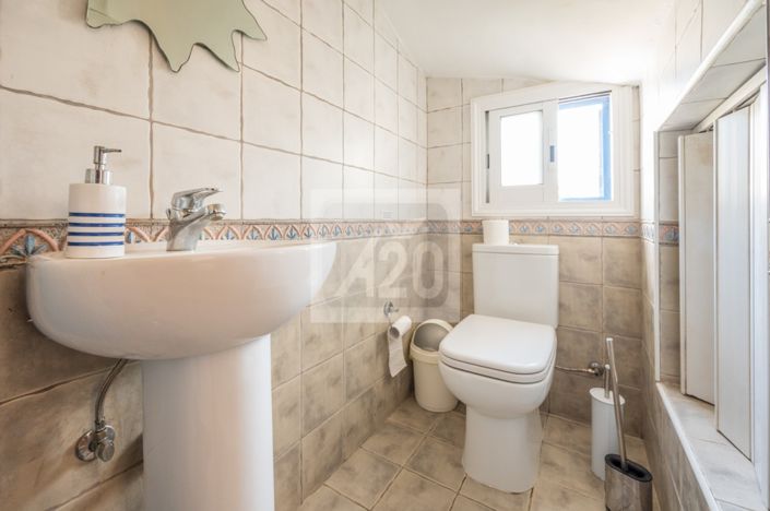 Image No.26-2 Bed Villa for sale