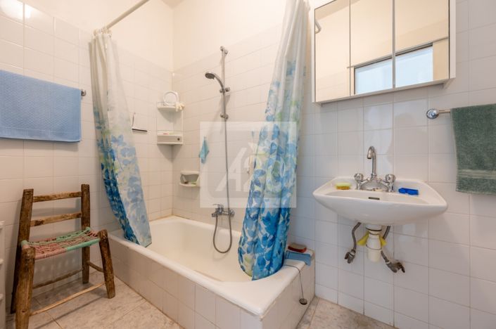 Image No.24-3 Bed Villa for sale