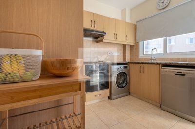 Apartment For Sale  in  Argaka