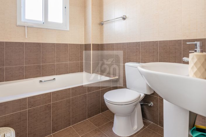 Image No.19-2 Bed Apartment for sale