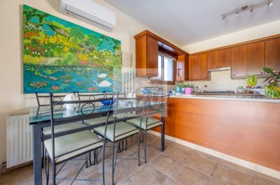 Detached Villa For Sale  in  Latchi