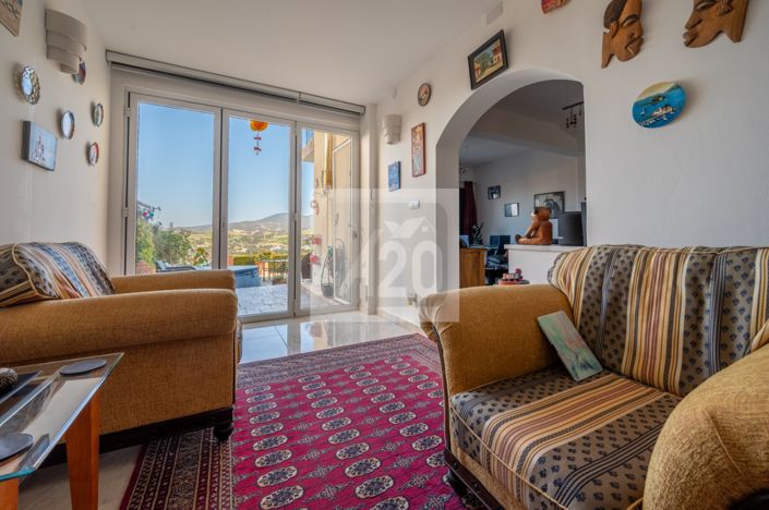 Image No.17-2 Bed Villa for sale