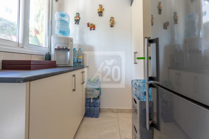 Image No.20-2 Bed Villa for sale