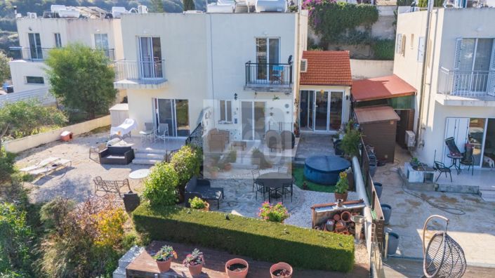 Image No.3-2 Bed Villa for sale