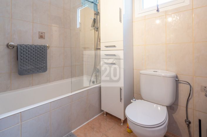 Image No.20-2 Bed Apartment for sale