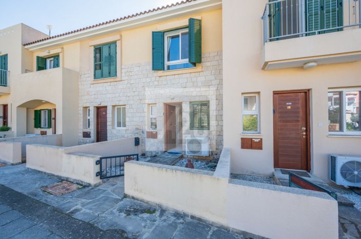 Image No.27-2 Bed Townhouse for sale