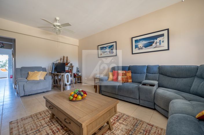 Image No.16-2 Bed Townhouse for sale