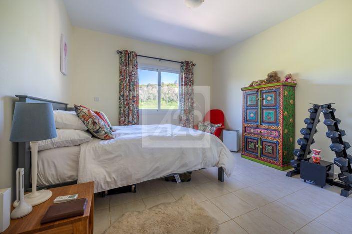 Image No.19-2 Bed Townhouse for sale