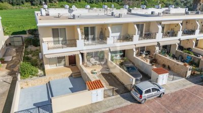 Town House For Sale  in  Polis