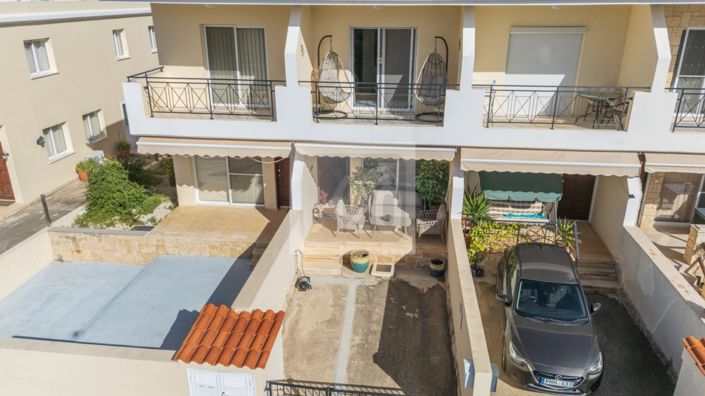 Image No.30-2 Bed Townhouse for sale