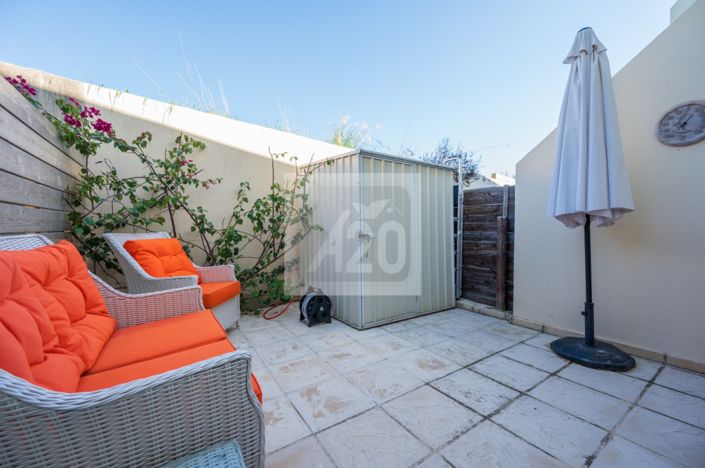 Image No.4-2 Bed Townhouse for sale