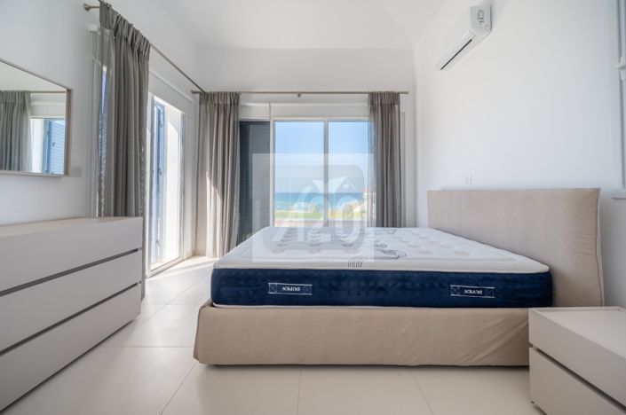 Image No.20-3 Bed Villa for sale