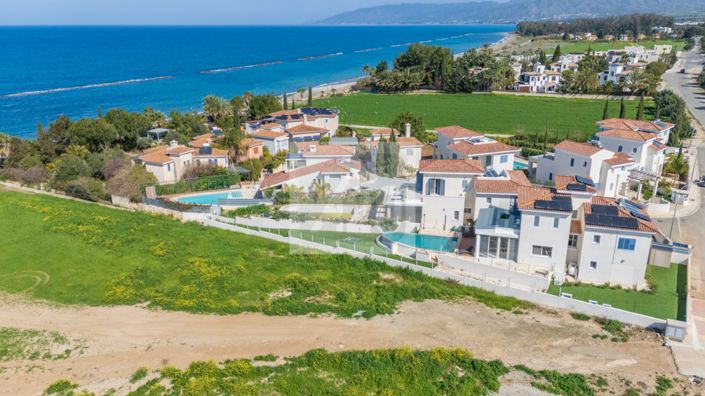 Image No.29-3 Bed Villa for sale