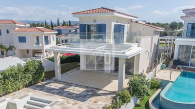 Detached Villa For Sale  in  Latchi