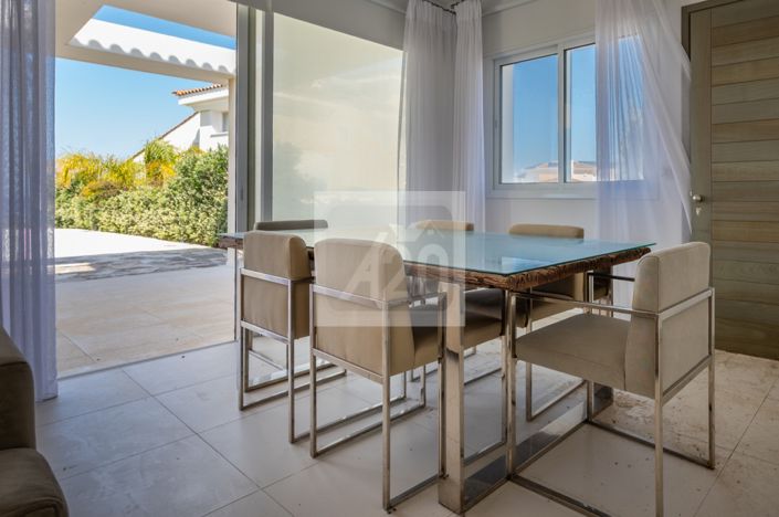 Image No.8-3 Bed Villa for sale