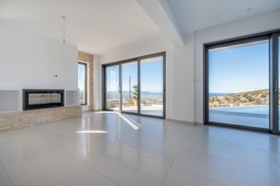 Detached Villa For Sale  in  Peristerona