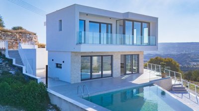 Detached Villa For Sale  in  Peristerona