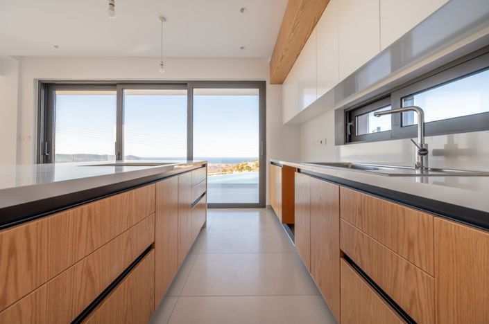 Image No.8-5 Bed Villa for sale