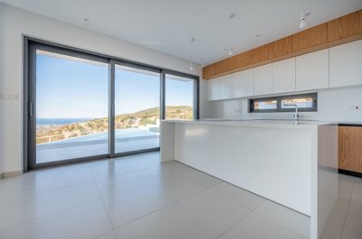 Detached Villa For Sale  in  Peristerona