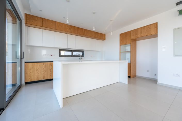 Image No.10-5 Bed Villa for sale