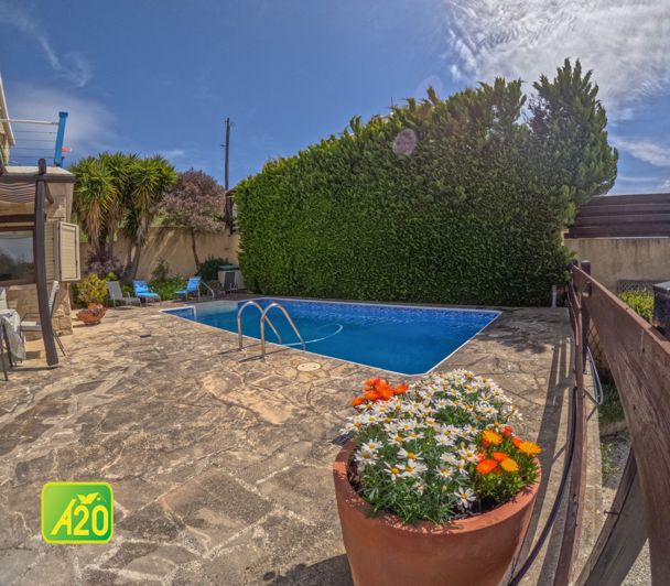 Image No.24-3 Bed Villa for sale