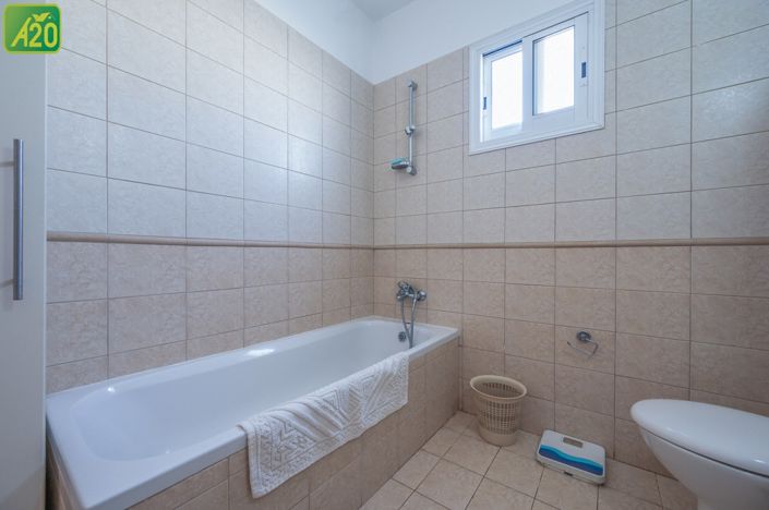 Image No.13-3 Bed Villa for sale