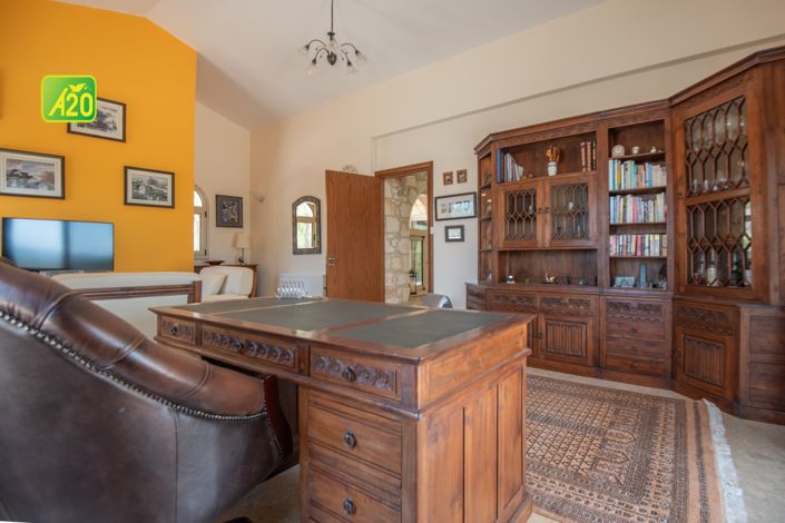 Image No.15-4 Bed Villa for sale