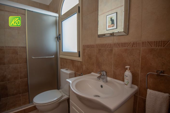 Image No.17-4 Bed Villa for sale