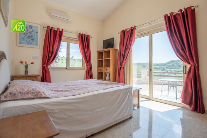 Image No.28-4 Bed Villa for sale