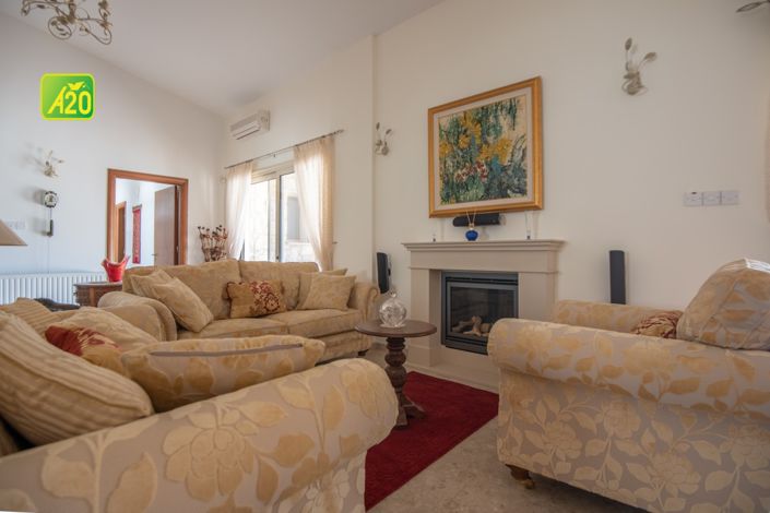 Image No.8-4 Bed Villa for sale