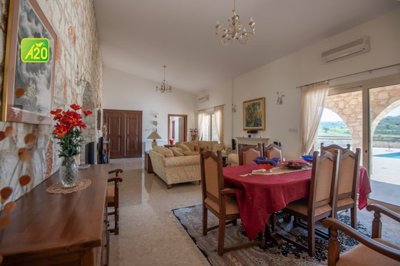 Detached Villa For Sale  in  Simou