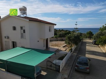 Detached Villa For Sale  in  Neo Chorio