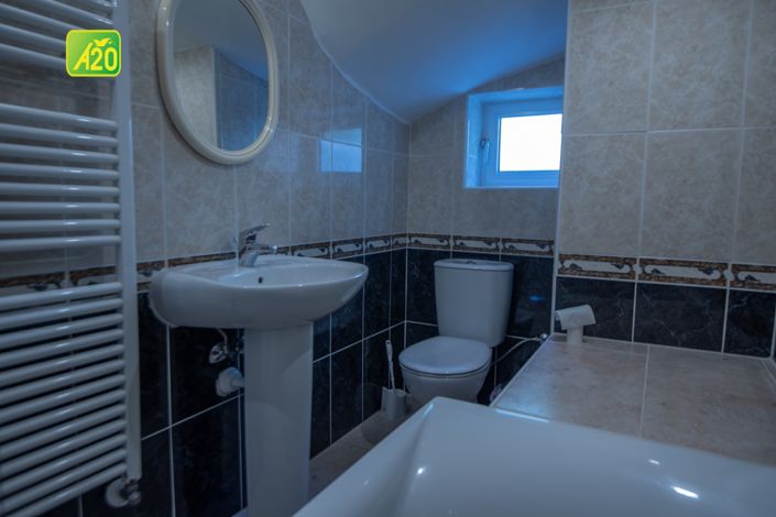 Image No.8-3 Bed Villa for sale
