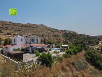 Detached Villa For Sale  in  Giolou