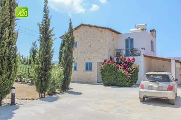 Image No.8-Villa de 4 chambres à vendre à Giolou