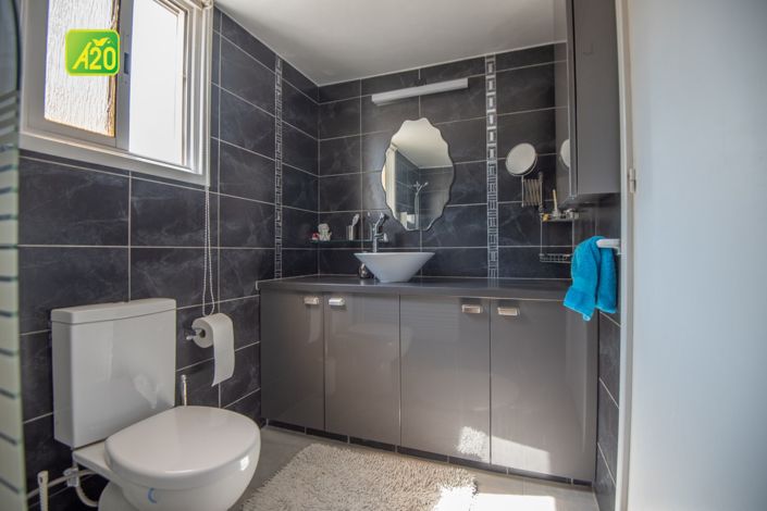 Image No.11-Propriété de 2 chambres à vendre à Lysos