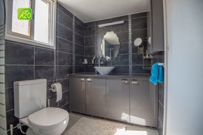 Maisonette For Sale  in  Lysos