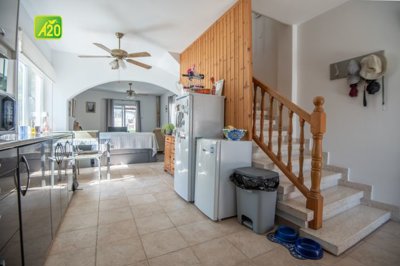 Maisonette For Sale  in  Lysos