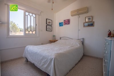 Maisonette For Sale  in  Lysos