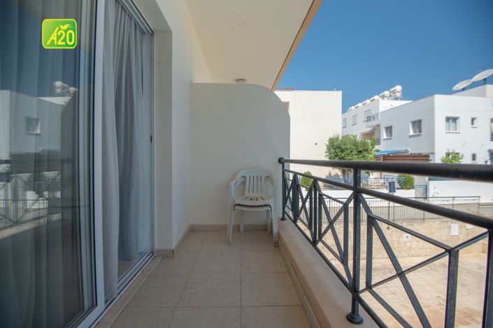 Image No.14-2 Bed Townhouse for sale