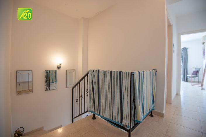 Image No.6-2 Bed Townhouse for sale