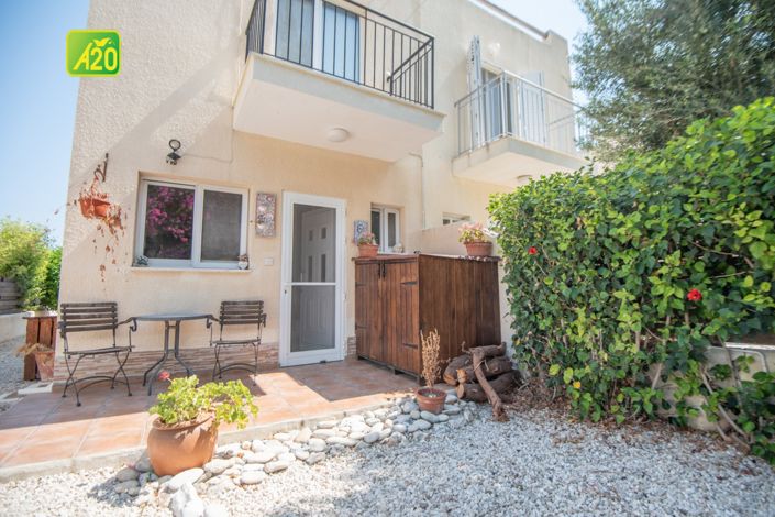 Image No.17-2 Bed Townhouse for sale