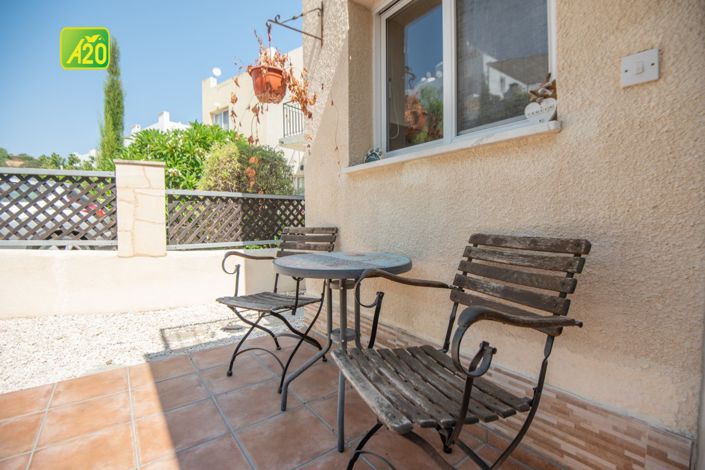 Image No.22-2 Bed Townhouse for sale