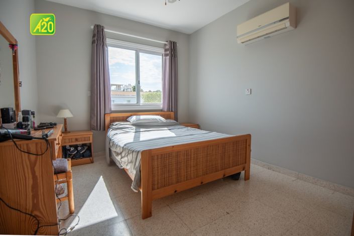 Image No.15-2 Bed Apartment for sale