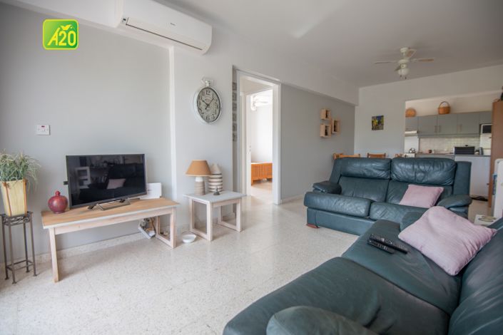 Image No.10-2 Bed Apartment for sale