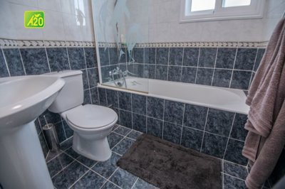 First Floor Apartment For Sale  in  Argaka