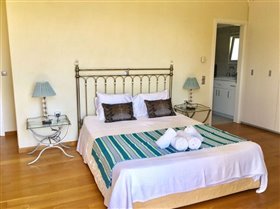 Image No.20-Villa de 4 chambres à vendre à Corfou