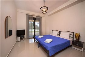 Image No.24-3 Bed Villa for sale